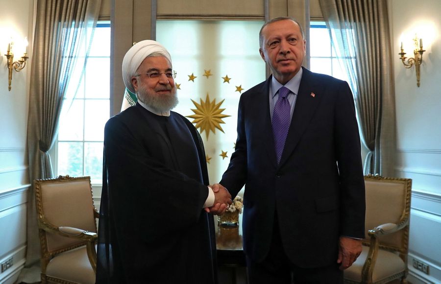 Президент Ирана Хасан Рухани и лидер Турции Реджеп Эрдоган. Фото © ТАСС / EPA / ERDEM SAHIN