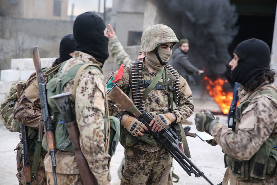 Боевики сирийской вооружённой оппозиции в провинции Идлиб. Фото © ТАСС / Anas Alkharboutli / dpa