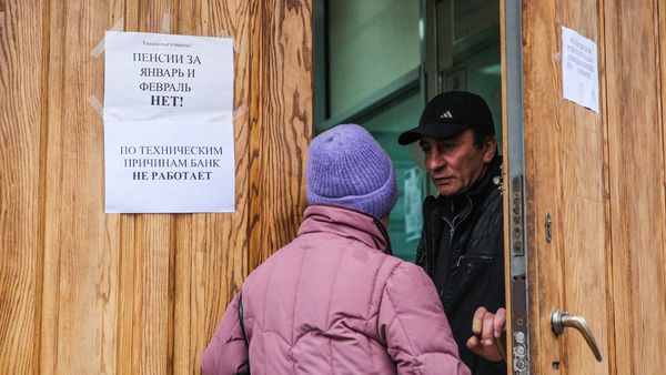 Пенсионный нацизм: Зачем Зеленский хочет лишить Донбасс социальных выплат