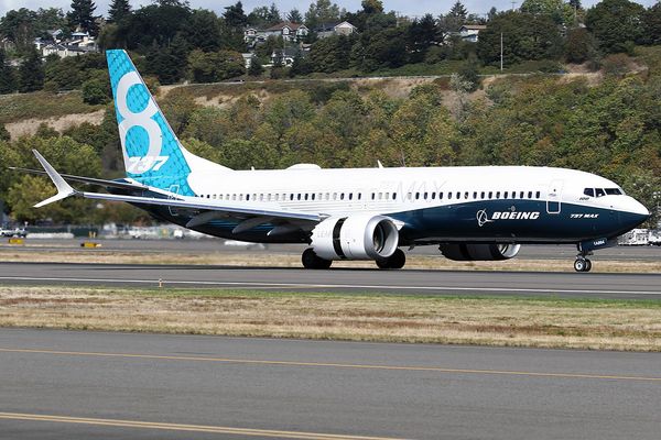 Новый глава Boeing планирует начать сборку 737 MAX до сертификации лайнера