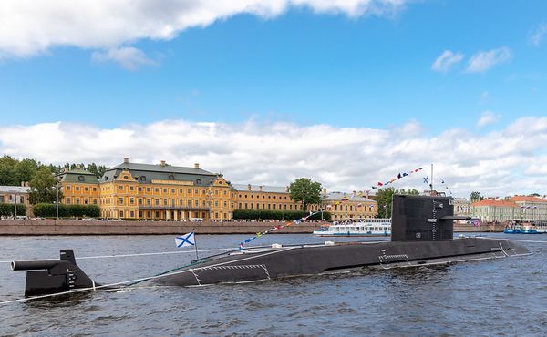 Главком ВМФ сообщил о разработке российских подводных лодок пятого поколения
