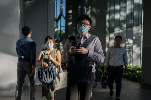 Власти Сингапура запретили иностранцам краткосрочный въезд в страну из-за коронавируса