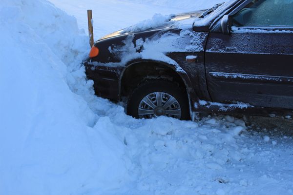 В ХМАО подросток угнал три машины за ночь, чтобы добраться домой с дискотеки