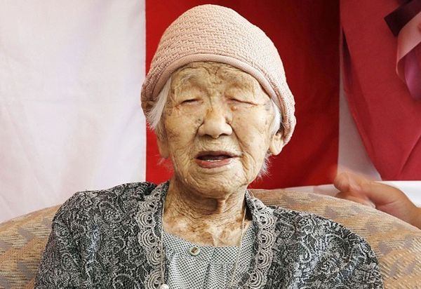 Старейшая жительница Земли Канэ Танака отпраздновала 117-летие