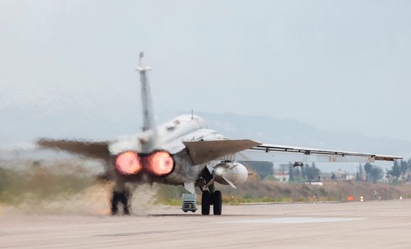 США призывают "немедленно посадить" боевые самолёты РФ в Сирии