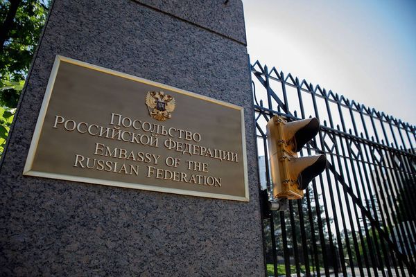 "Методы бульварных журналистов". Посольство РФ в США ответило на обвинения в кибератаках на Грузию