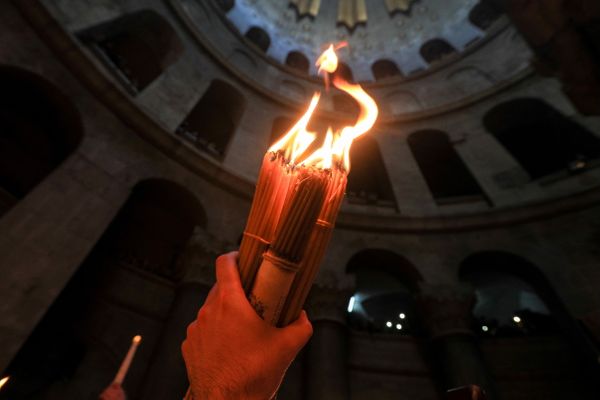 Благодатный огонь доставят на Пасху только в храм Христа Спасителя