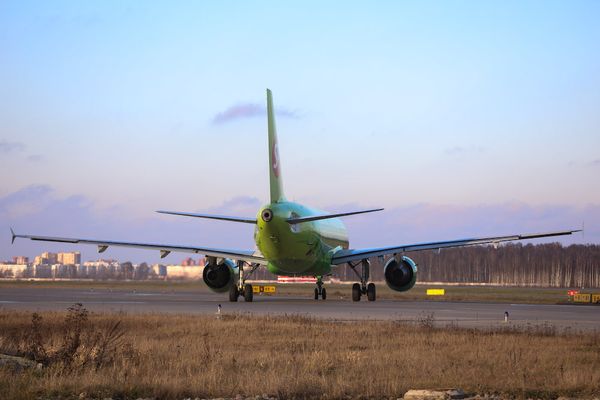 Следовавший в Москву самолёт S7 совершил экстренную посадку в Перми