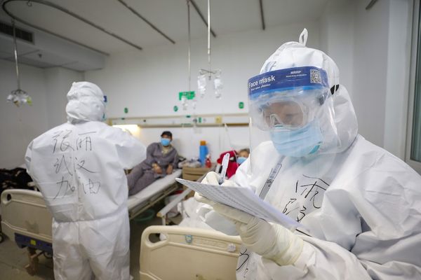 Число умерших от коронавируса превысило 1500 человек