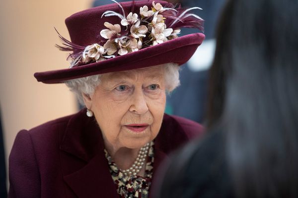 Елизавета II впервые в истории попросила отменить салют в честь своего дня рождения