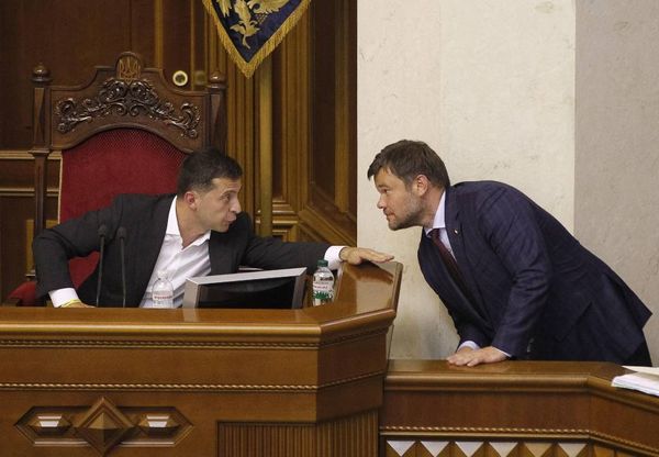 Зеленский уволил Богдана с должности главы Офиса Президента Украины