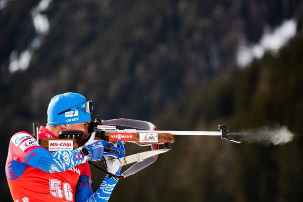 Логинов забрал бронзу в гонке преследования на чемпионате мира