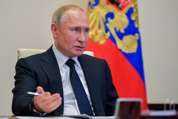 Путин — о поддержке дольщиков: Нужно обеспечить их долгожданным жильём и избежать долгостроев