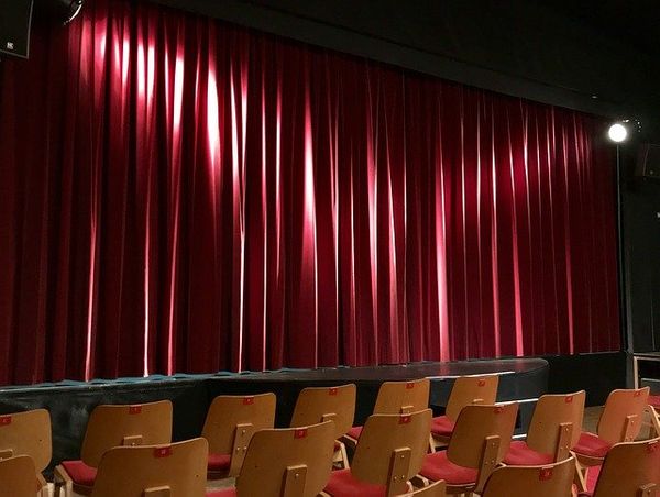Московские театры отменяют все спектакли до 10 апреля по распоряжению Собянина
