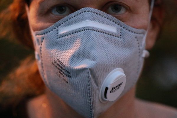 Российские учёные предложили вставлять в защитные маски нанонити