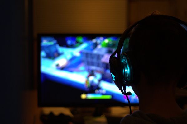 Коронавирус может разрушить главный миф о компьютерных играх