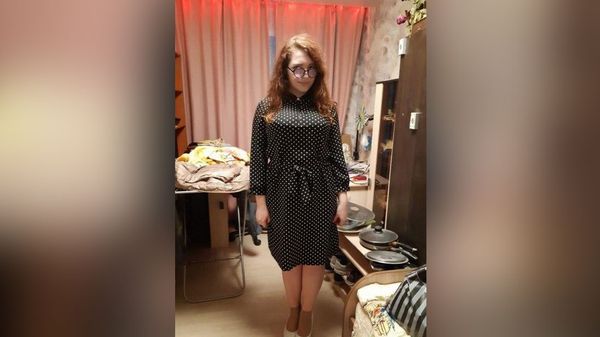 В Екатеринбурге школьница сбежала от родителей, которые забрали у неё телефон