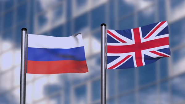 Британия может снять санкции с России. Кто следующий
