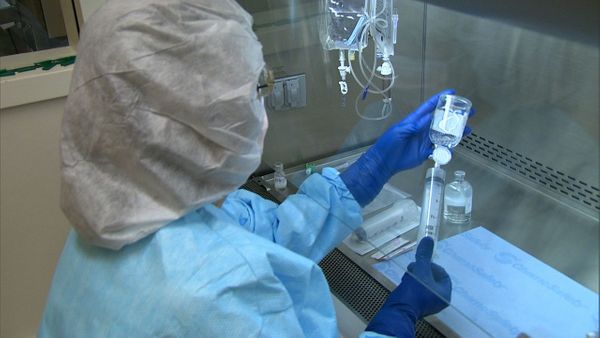 Российские учёные назвали сроки создания вакцины от коронавируса