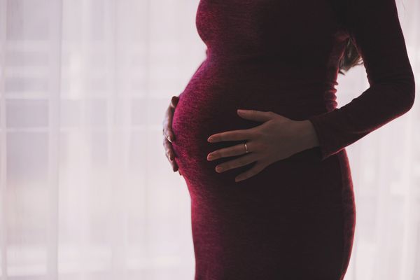 Беременным россиянкам рассказали, как будут принимать роды в условиях пандемии