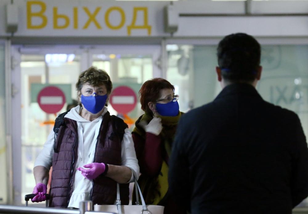 Ещё один регион начал отправлять на изоляцию пассажиров из Москвы и Петербурга