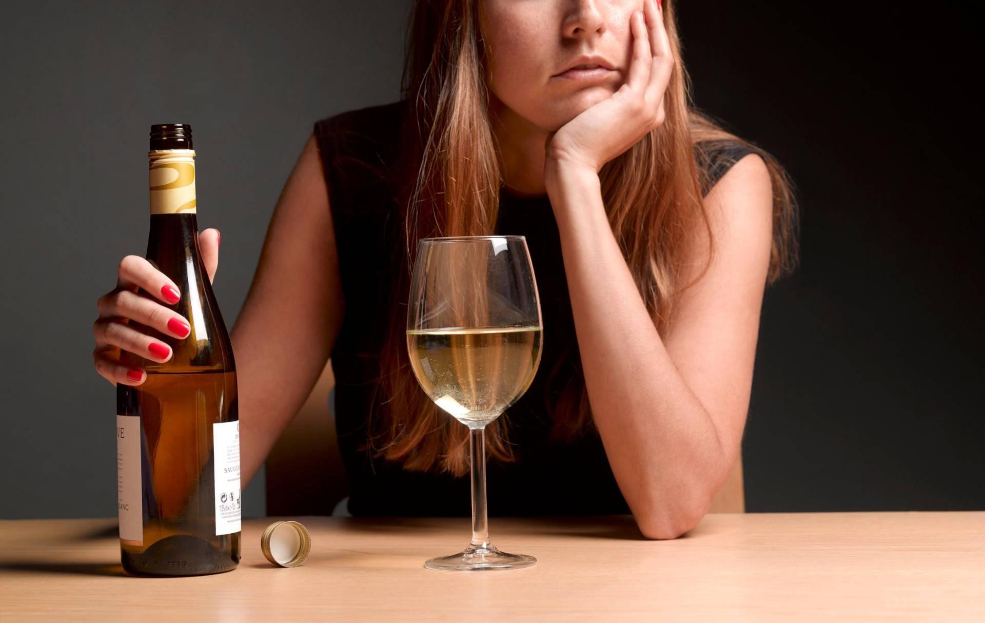 Как алкоголь влияет на организм во время эпидемии