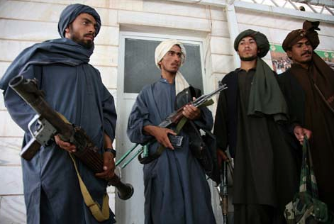 СМИ: Американских подрядчиков обвинили в финансировании "Талибана"