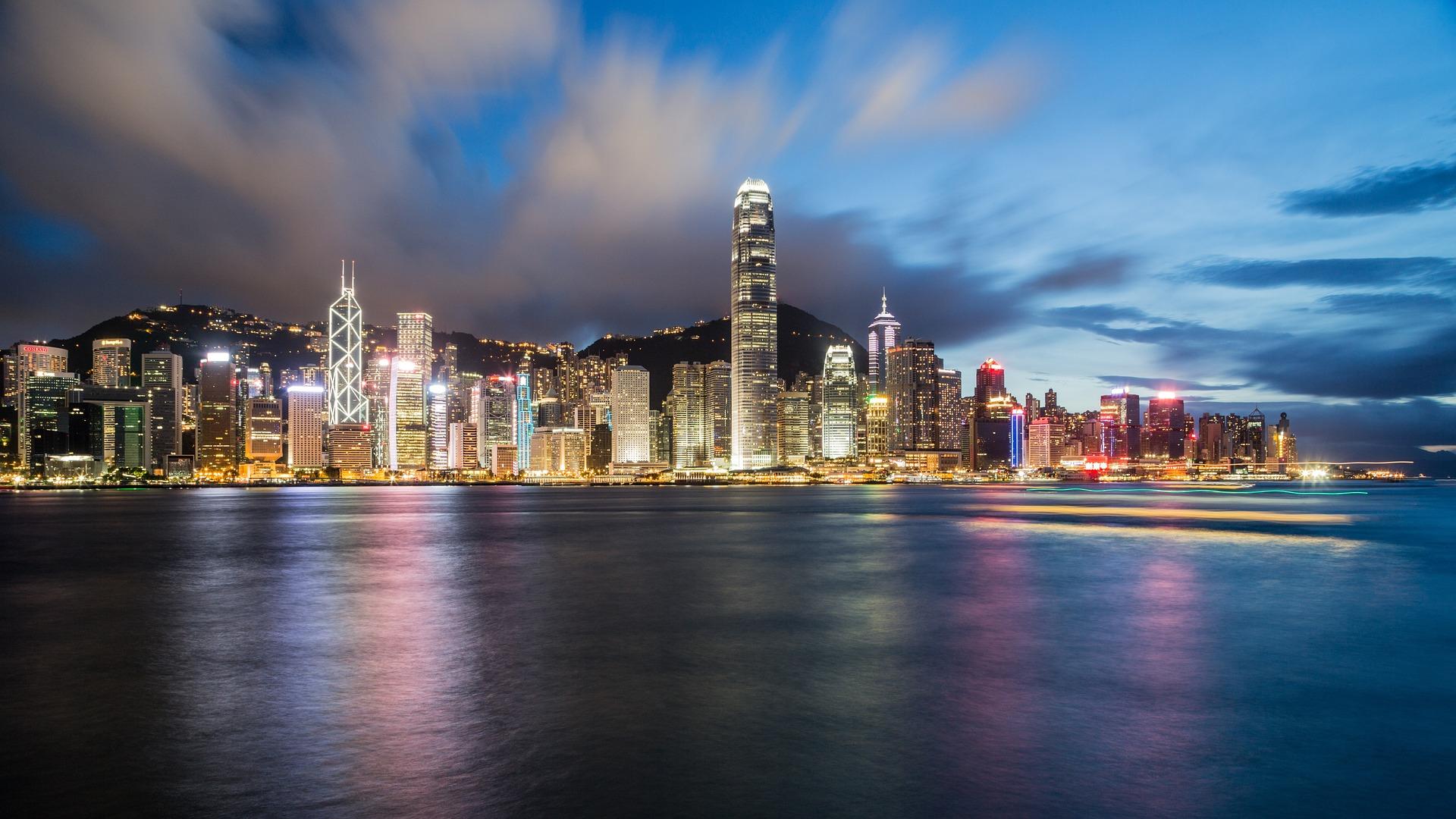 Гонконг выплатит жителям по $1200 для поддержки на фоне коронавируса