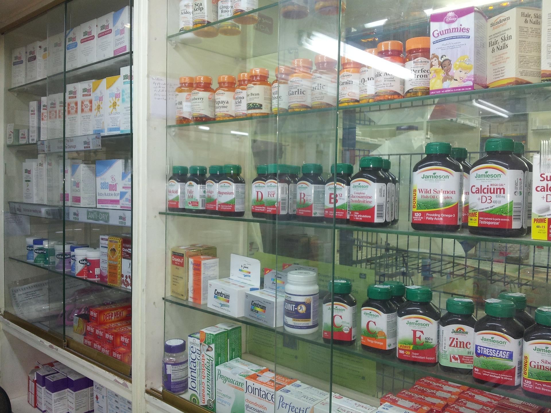 В Госдуму внесли закон о сдерживании цен на лекарства при эпидемии