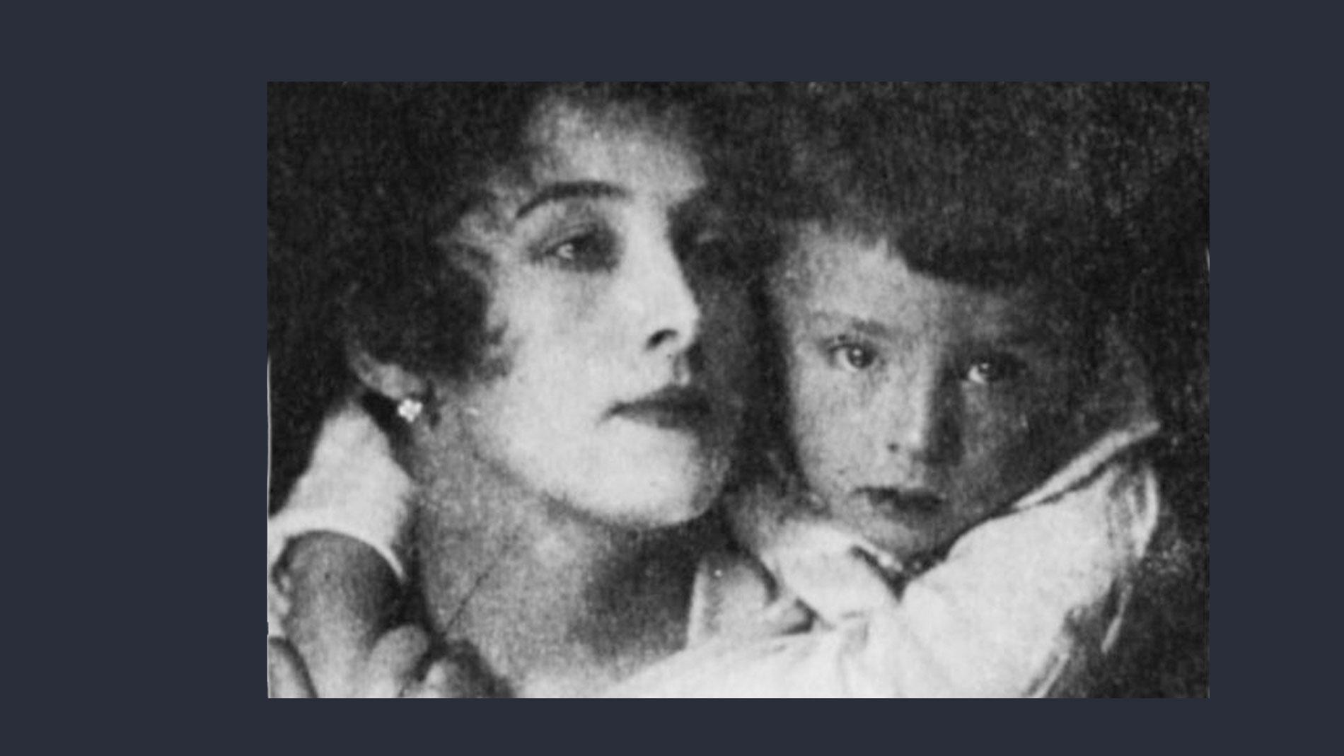 Феликс с Надеждой Платоновной Зигель. 1926 год. Фото © Wikipedia